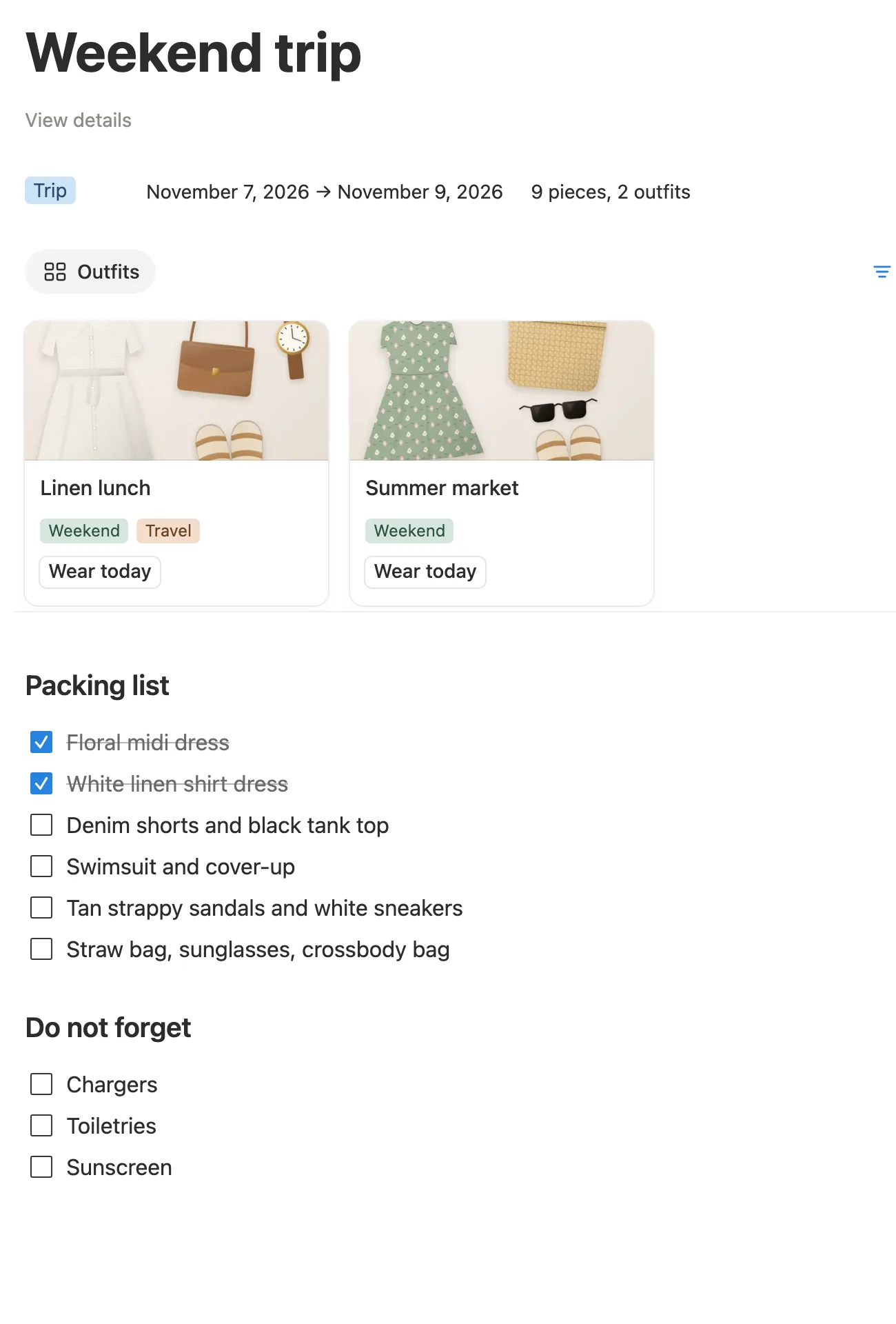 A weekend trip with its dates, two outfits and the packing list they make